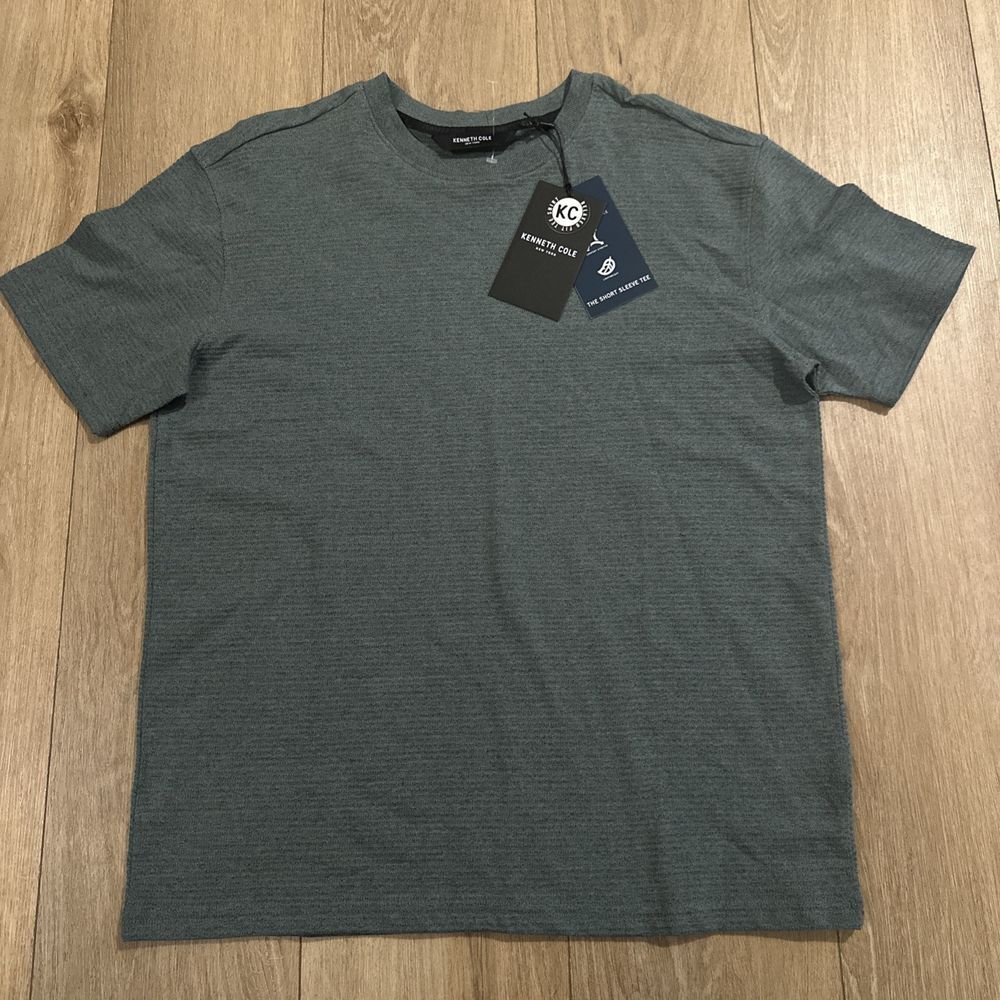Kenneth Cole Men's Relaxed Fit Tee Shirt Small Green Stretch NEW